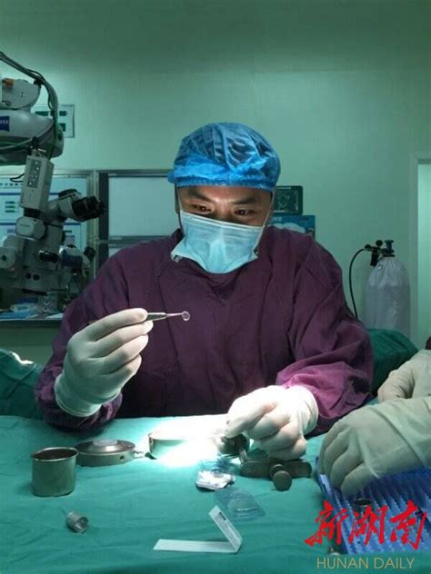27岁男子右眼近失明 "猪角膜"助他恢复视力 - 视点头条 - 湖南日报网 - 华声在线