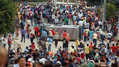 In Mexico, violent protests over missing students scare off tourists ...