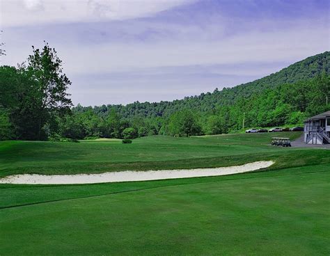 MOUNT MITCHELL GOLF CLUB - All You Need to Know BEFORE You Go 2026 ...