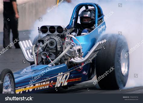 Dragster Race Car