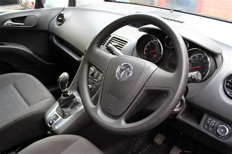 Where Is the Body Control Module On a Meriva A 的图像结果