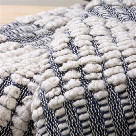 Handmade Soft Cotton Tufted Throw Blankets For Sofas Online DMAASA.in ...