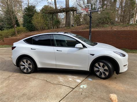 2023 Tesla Model Y Long Range AWD - Find My Electric