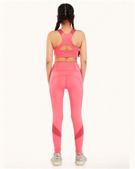 Buy OG Front Zipper Sports Bra Online | Stylish Women&...