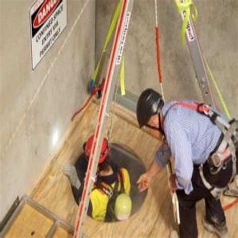 Confined Space Entry (CSE) | Elite Offshore Pvt Ltd | Offshore and ...