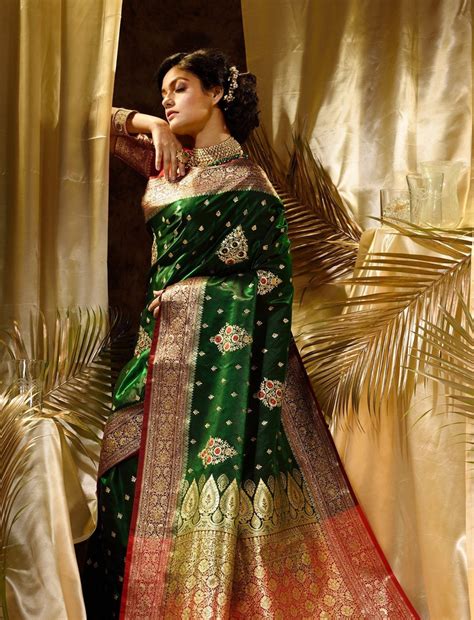 Green Woven Kanjivaram Banarasi Jacquard Sari – STYLADY