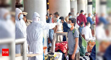 Delhi: 480 return from Kota, relief writ large on their faces | Delhi ...