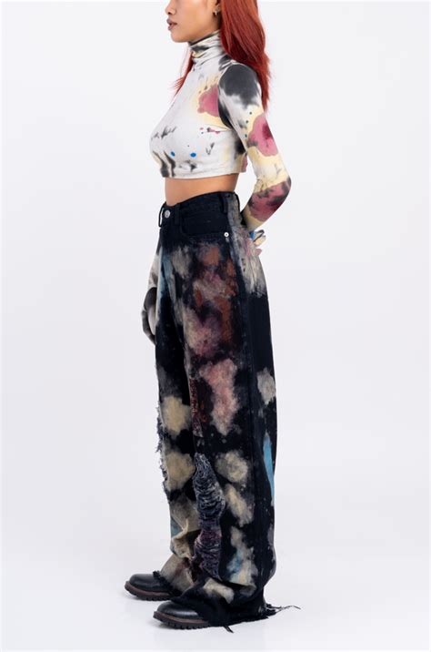 Blood Washed Second Skin Crop Top 2.0 (White) – HUEMN