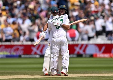 Kyle Verreynne slams match-winning boundary off Mitchell Starc as South ...