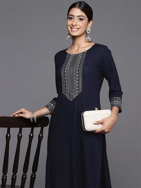 Libas Women Ethnic Motifs Yoke Design Regular Sequinned Kurta with ...