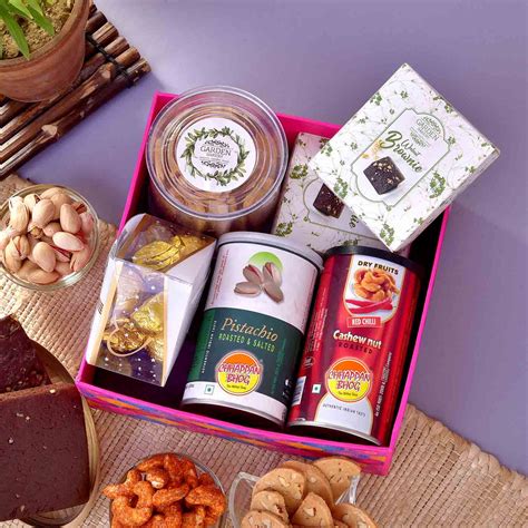 Wholesome Rakhi Hamper With Chocolate, DryFruits & Tray – TOKENZ