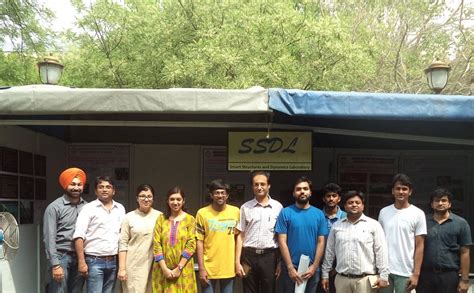 Prof. Bhalla with SSDL Team