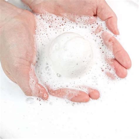 What are bath bombs and the best ones to buy in India