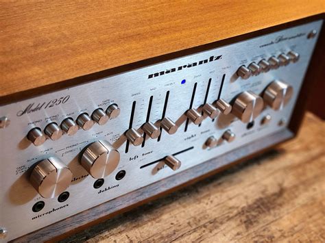 Marantz 마란츠 베스트셀러 1250 인티엠프 입니다 -A급-