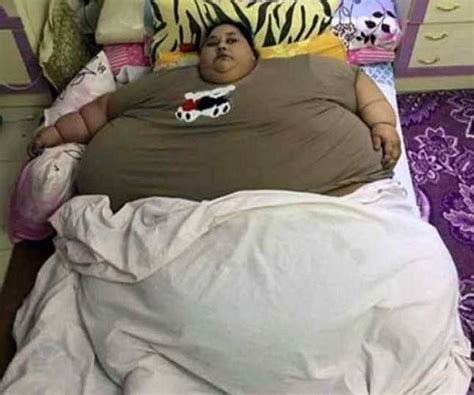 ये है दुनिया की सबसे मोटी महिला! (Pix) - world--s-fattest-woman - Nari ...