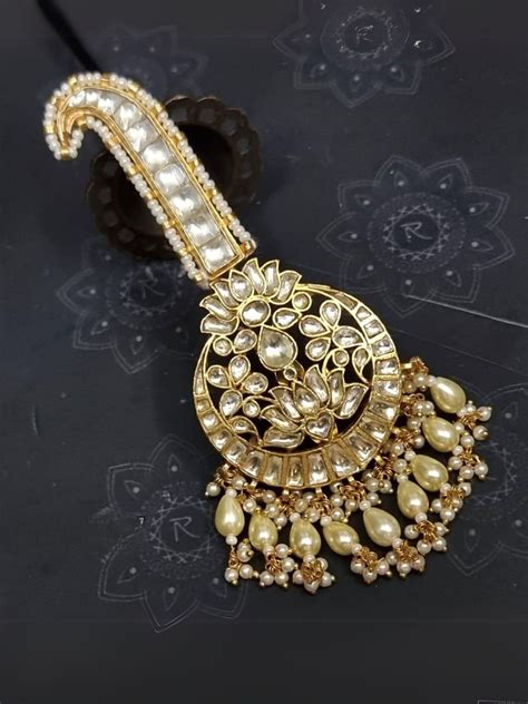 Buy Gold Toned Traditional Kalangi Online - Ishhaara