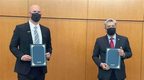 PETRONAS Partners With Exxonmobil To Accelerate Net Zero Emissions Ambition | PETRONAS Global