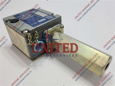 SQUARE D ACW-26 PRESSURE SWITCH CLASS 9012 FORM | United Marine Services