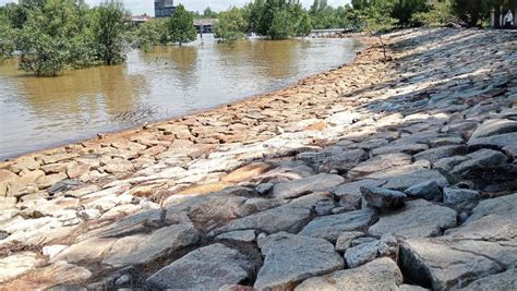 Image result for Breakwater Structure