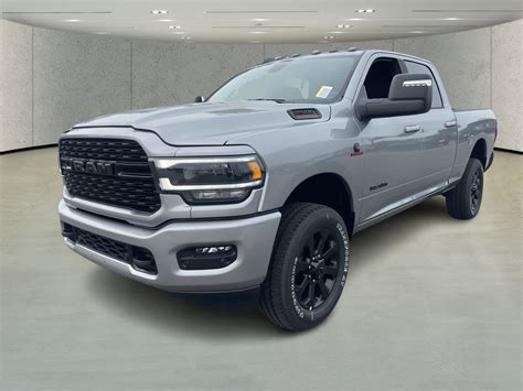 New 2024 RAM 2500 Big Horn 4×4 Crew Cab 64 Box Crew Cab in Harvey #D180581 | Premier CDJR of Harvey