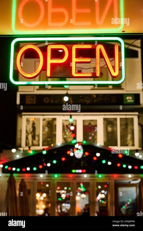 Restaurant Open Sign 的图像结果