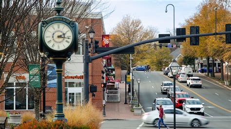 Fairfax County, Virginia, City of Fairfax Clock. | Fairfax county ...