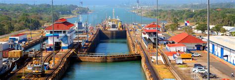 Tour de las esclusas de Miraflores del canal de Panamá, Ciudad de Panamá