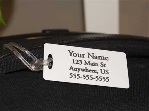 Plastic Luggage Tag (Nine Color Options) – Cove Engraving