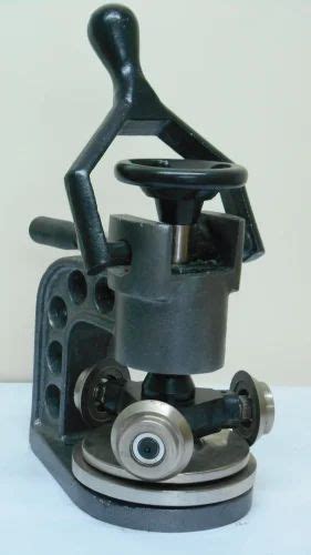 GSM Round Cutter - Cut & Fit Gsm Round Cutter Manufacturer from New Delhi