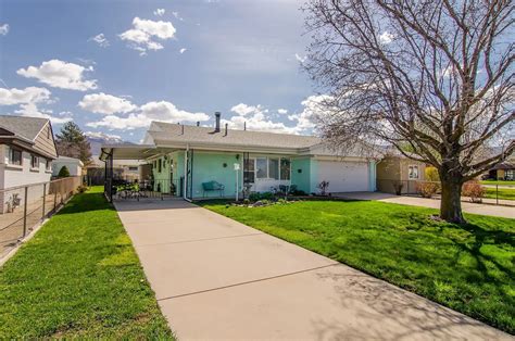 Wood Cross, Utah - Mountain Luxury