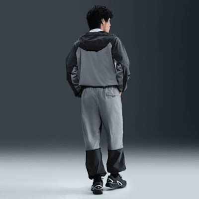 Nike Tech Windrunner Men's Woven Full-Zip Jacket. Nike IN