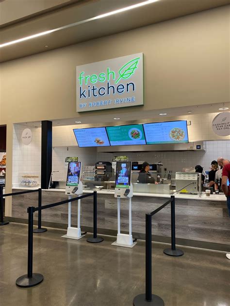 Robert Irvine on LinkedIn: Excited to launch Fresh Kitchen by Robert ...
