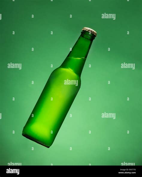 Bottle green color hi-res stock photography and images - Alamy