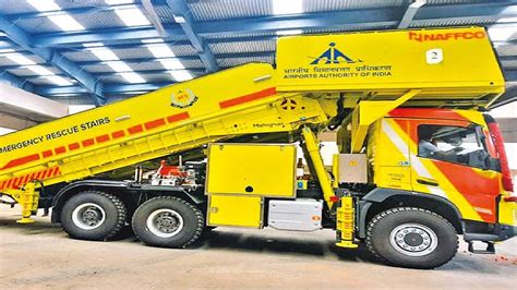 Fire rescue van can evacuate from bigger aircrafts now