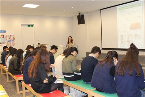 合作大学-海南大学学生参观读卖新闻社 - 新闻动态 - 亚细亚友之会外语学院