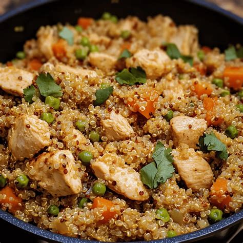 Irresistible One Pot Chicken Quinoa: Easy, Comforting & Flavorful