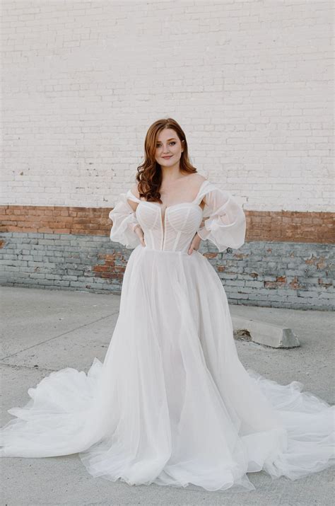 Martina Liana 1497 Wedding Dress Save 48% - Stillwhite