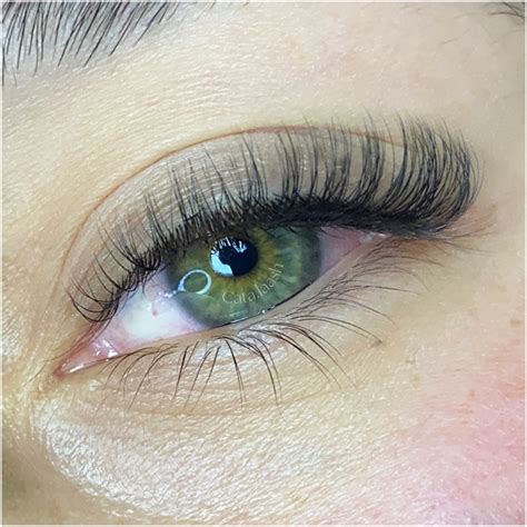 Efecto clásico en 2025 | Pestañas, Extensiones de pestañas, Maquillaje