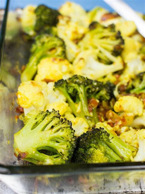 Garlicky Oven-Roasted Broccoli and Cauliflower Recipe