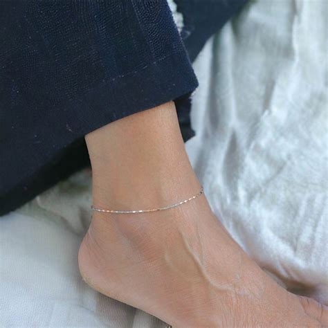Dainty Cubic Elegance Anklets – Luxevogue
