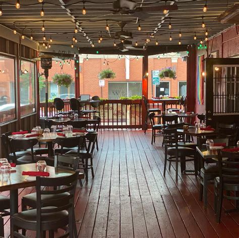 The Best Restaurants In Lakeview by The Infatuation | The Vendry