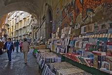 libreria alba napoli napoli da alba il comune caccia i libri non i libreria alba napoli napoli da alba il comune caccia i libri non i
