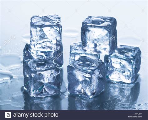 Melting Ice Cube Stock Photos & Melting Ice Cube Stock Images - Alamy
