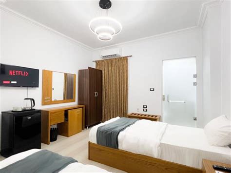 SILVER PYRAMIDS VIEW INN (Egypt/Giza) - Hostel Reviews & Photos ...