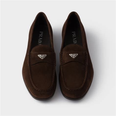 Your ultimate guide to styling fashion’s most misunderstood shoe ...