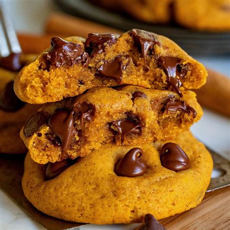The BEST Pumpkin Chocolate Chip Cookies | Mom On Timeout