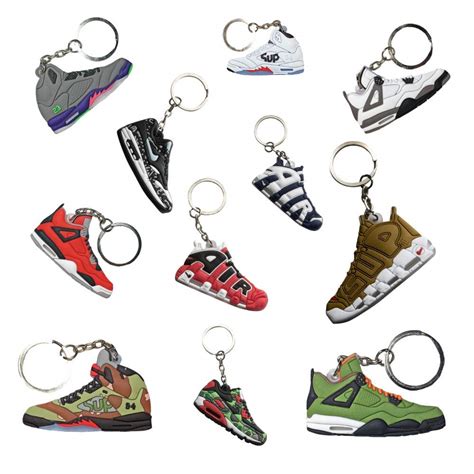 Sneaker Keychains | Retro Hypebeast Mini Basketball Shoe Keychain 3D ...