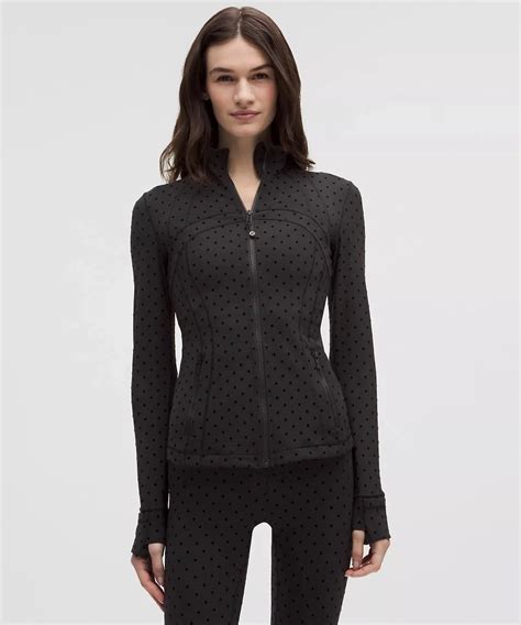 lululemon Polka Dot Flocked Print Collection - December 2025 — EXTRA ...