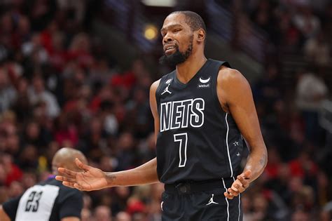 Nets trading Kevin Durant to Suns at NBA trade deadline
