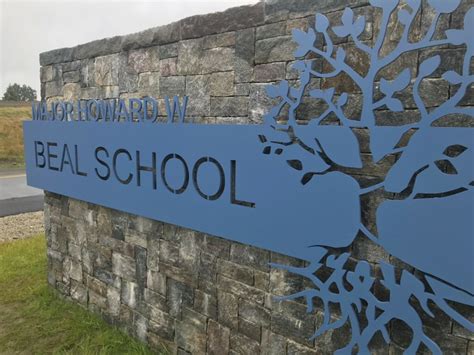 Monument Sign Designs 的图像结果